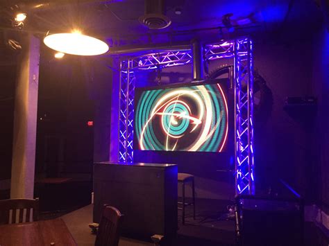 Barco LED Screen 的图像结果