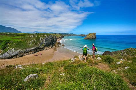 Ribadeo: A Beautiful Stop on the Camino del Norte - Follow the Camino