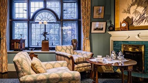 Olveston Historic Home | Activities & Day Trips in Dunedin, New Zealand