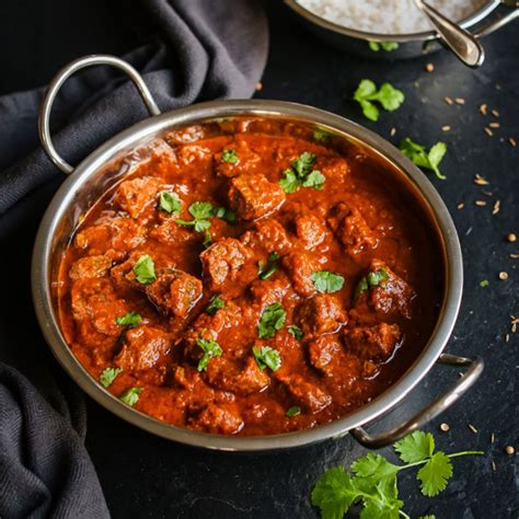 Beef Vindaloo | Spice hub Indian and Pakistani cuisine