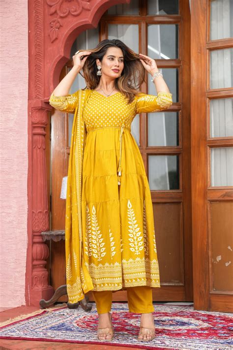 "Naya" Yellow Mul Cotton Block Print Anarkali Kurtha 100 – House of Raadhvi