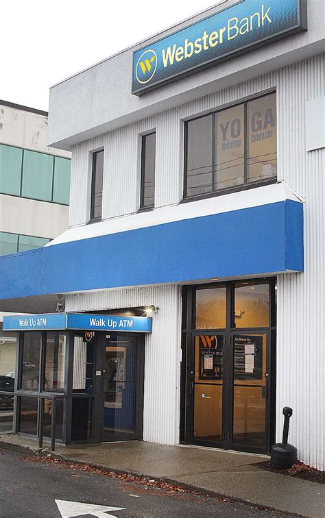 Webster Bank closing Danbury branch