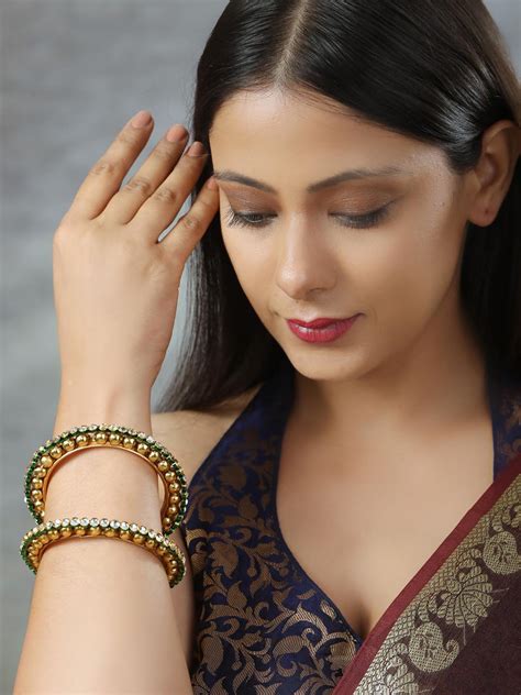 Harsh - Green Kundan Gold Plated Set of 2 Bangle Set – Priyaasi