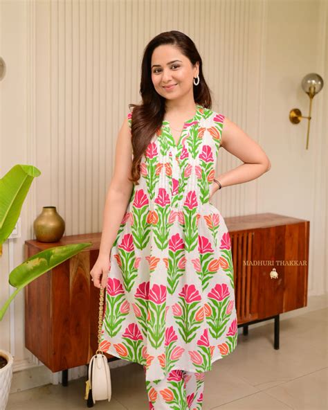 Label Madhuri Thakkar - Designer Indian Ethnic Wear for Women