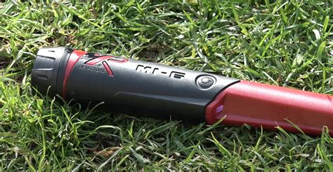 How to Use a Pinpointer Metal Detector 的图像结果