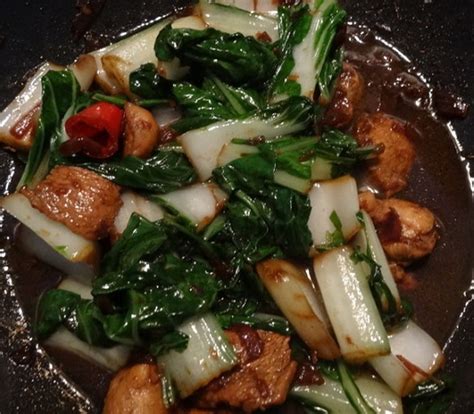 "Chinese Chicken" with "Bok Choy" in "Sweet Soy Sauce Recipe" "China ...