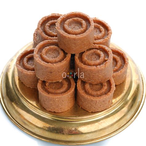 Karur Thenga Mittai (Soft Coconut Mittai) – Oorla