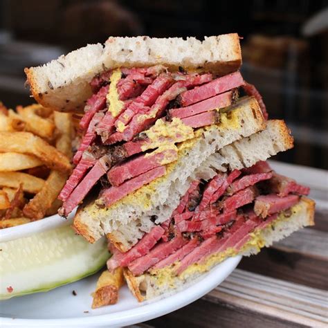 THE 10 BEST Restaurants Near Mile End Deli, Brooklyn