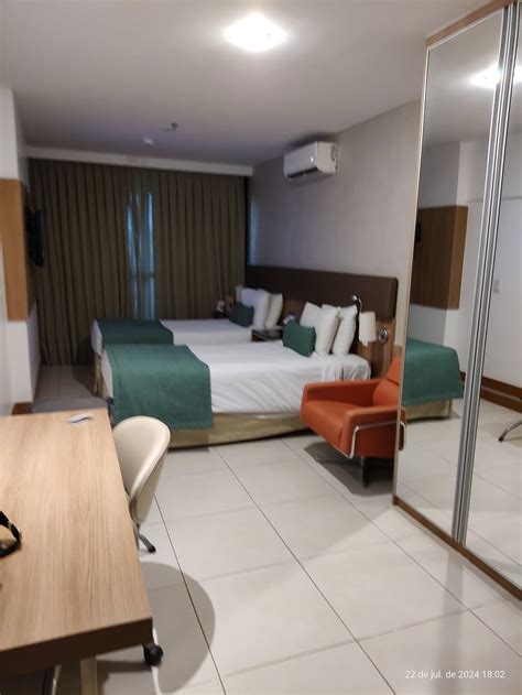 HOTEL ATHOS BULCAO HPLUS EXECUTIVE (Brasilia, Brazil) - Hotel Reviews ...