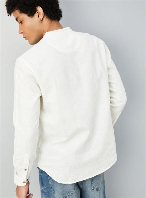 Buy Men Textured Slim Fit Short Kurta Online at just Rs. 999.0 ...