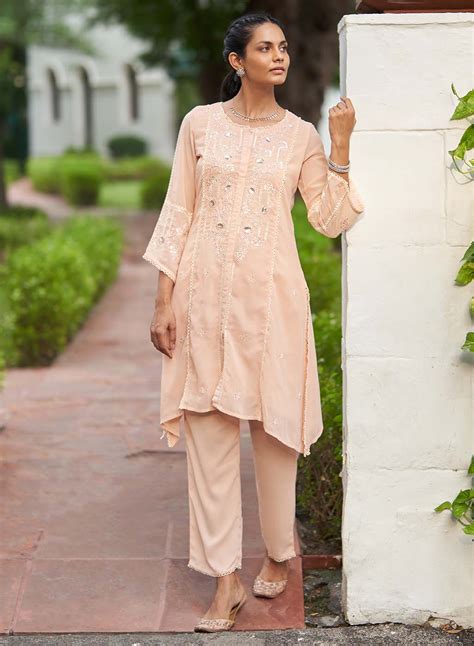 Shop Our Women's Day Premium Clothing Collection | Lakshita
