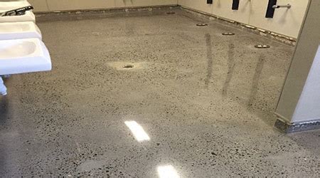 How To Install Carpet Tiles On Concrete Floor - Flooring Blog