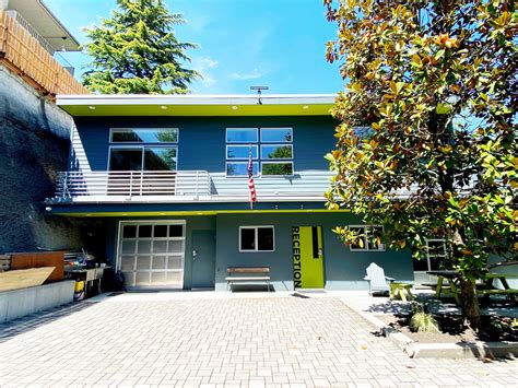 921 Aurora Ave N Seattle, WA 98109 - Office Property for Sale on ...