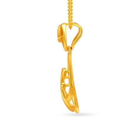 Fancy Teardrop Motif Gold Pendant