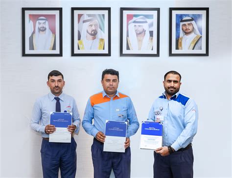 101 RTA drivers returned lost & found items worth millions of dirhams - UAE - Emirates24|7