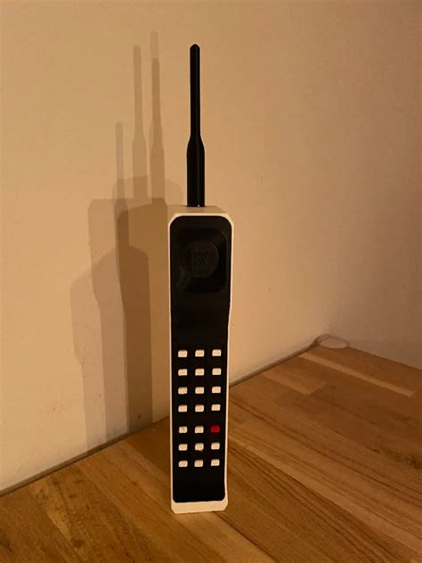 Motorola DynaTAC 8000X 的图像结果
