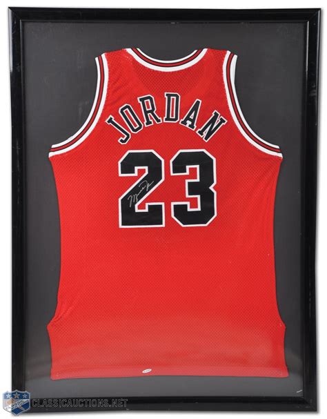 Lot Detail - Michael Jordan's Chicago Bulls Signed Framed UDA Jersey ...