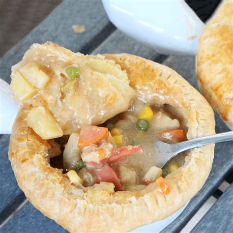 Mini Lobster Pot Pies - PankoBunny