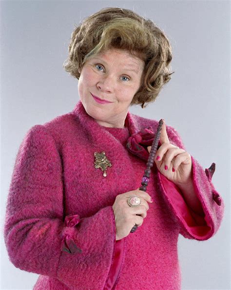 Patrono: ORIGEM DOS NOMES: Dolores Umbridge Harry Potter Umbridge ...