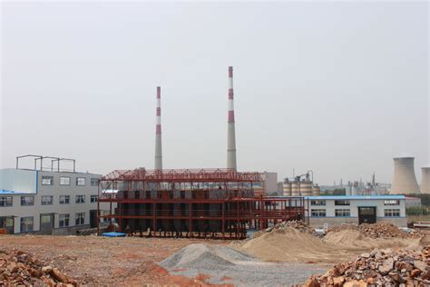 建设中的鸿港化工厂区