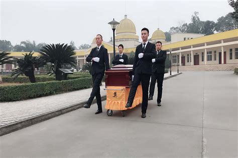 最美殡葬礼仪师 - 中国殡葬协会官方网站