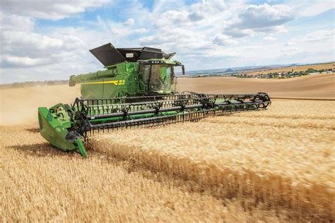 John Deere X9 1100 Combine Harvester Specs and Price