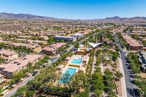 https://imagescdn.homes.com/i2/8v0LtjcWhvkW7an4fLBsMwMj0llj0M2uwxshQ9uNKCs/117/inspirada-henderson-nv-2.jpg?p=1