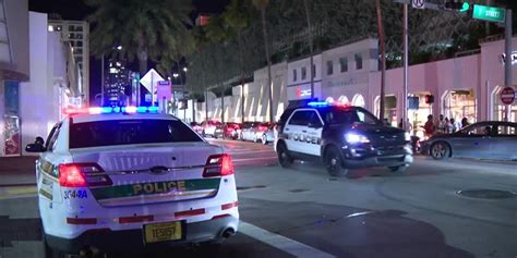 Unruly crowds, crime plague Miami’s South Beach during spring break