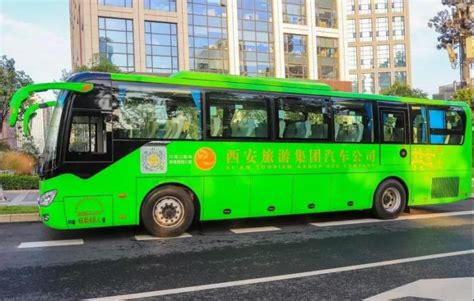 延安路专用道周六起禁止社会车辆通行_上海图文_看看新闻