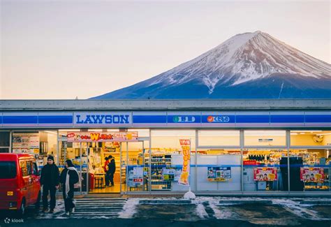 Mount Fuji Popular Photo Spots Day Tour - Yamanakako & Hikawa Watch ...