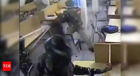 Jamia violence: Videos of police action inside Jamia library trigger ...