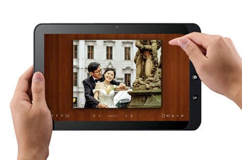 Tinyko Collections Leather Photobook: Design and printed Photobook