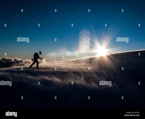Pyrenees 2000 hi-res stock photography and images - Alamy