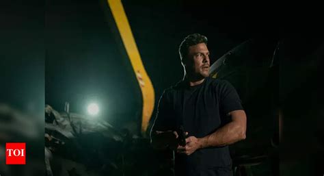 Alan Ritchson on playing 'Reacher' through different seasons: It's a ...