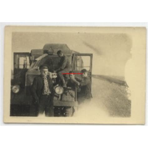 Soldaten mit englischen Beute LKW, Sammlermarkt-Nord, militärische ...