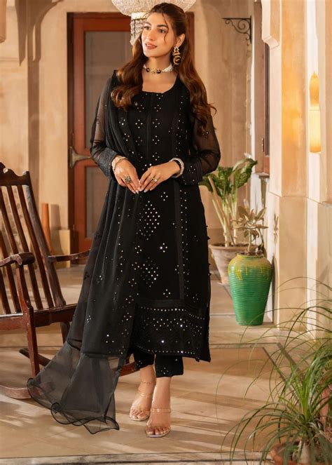 Collections – Siyaab Lawn Hub