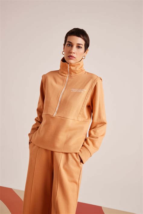 Ginger Eco-Chic Essence Top – Muvazo