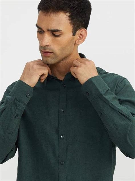 INDIAN TERRAIN Men Solid Casual Yellow Shirt - Buy INDIAN TERRAIN Men ...