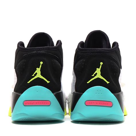 JORDAN BRAND JORDAN ZION 2 (GS) WHITE/VOLT-BLACK-DYNAMIC TURQ（ジョーダン ...