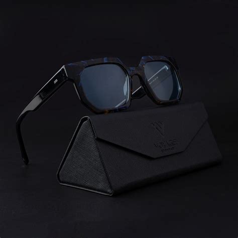 Buy Voyage Unisex Blue Lens and Black Frame Wayfarer Polarized ...