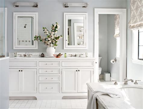21 White Bathroom Ideas for a Sparkling Space