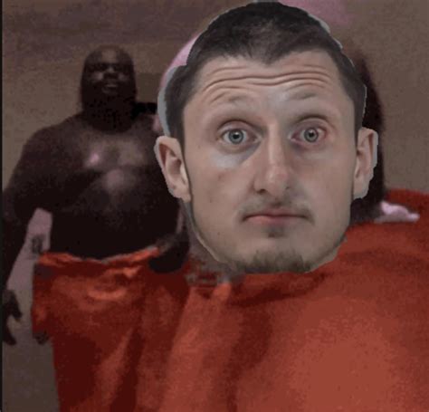 I’m feeling romantical. : r/Daniellarson