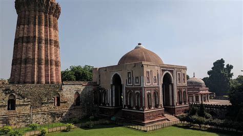 Qutub Minar - History, Tickets, Architecture, Sightseeing, Location | Adotrip
