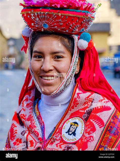 People wearing indigenous costumes hi-res stock photography and images ...
