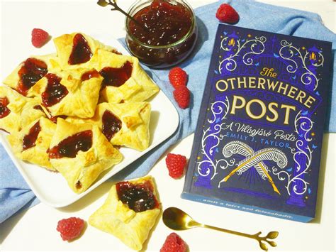 Emily J. Taylor: The Otherwhere Post – A Világjáró Posta - KönyvParfé