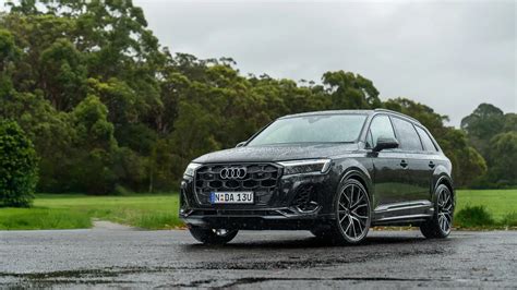 S-Line pack added to more affordable Audi Q7 grades | Drive