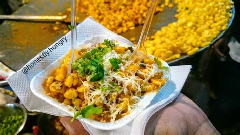 Bhutte Ka Kees, Coconut Crush & More: Sarafa Bazaar In Indore Is A ...