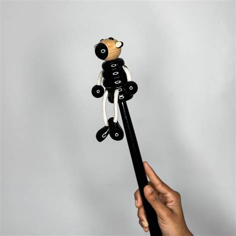 SIR WOOLSWORTH STICK PUPPET – varnamcraftcollective