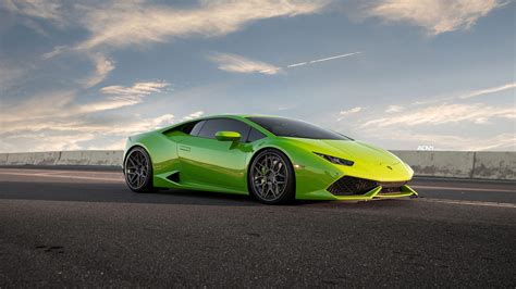 Green Lamborghini Wallpapers - Top Free Green Lamborghini Backgrounds - WallpaperAccess