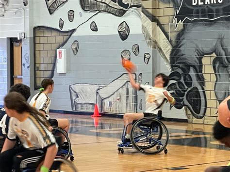 Wheelchair Football 的图像结果